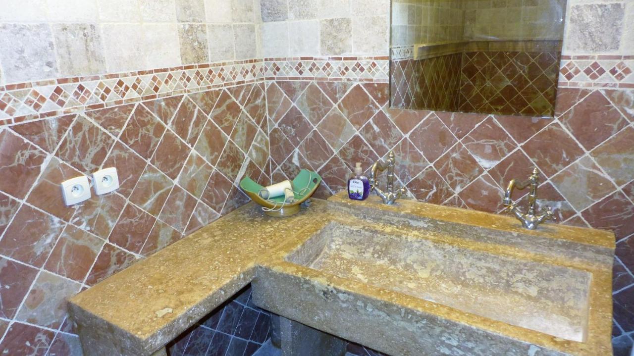 Ferienhaus Le Chateau Armissan Luaran gambar