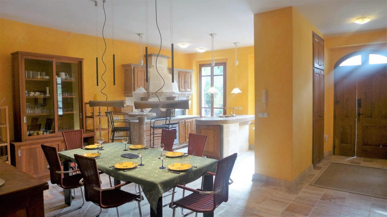 Ferienhaus Le Chateau Armissan Luaran gambar